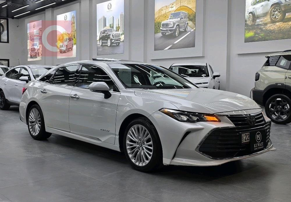 تويوتا أفالون